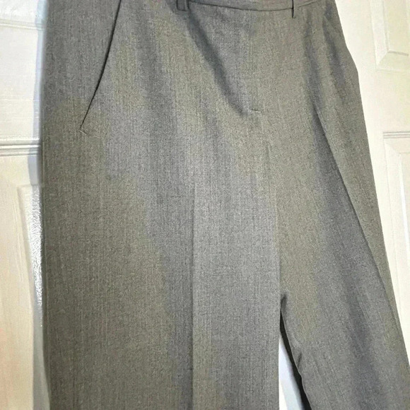 Size 2 Gray THEORY Wool Trouser Pants with Pleats, Used, See Photos - Picture 11 of 11